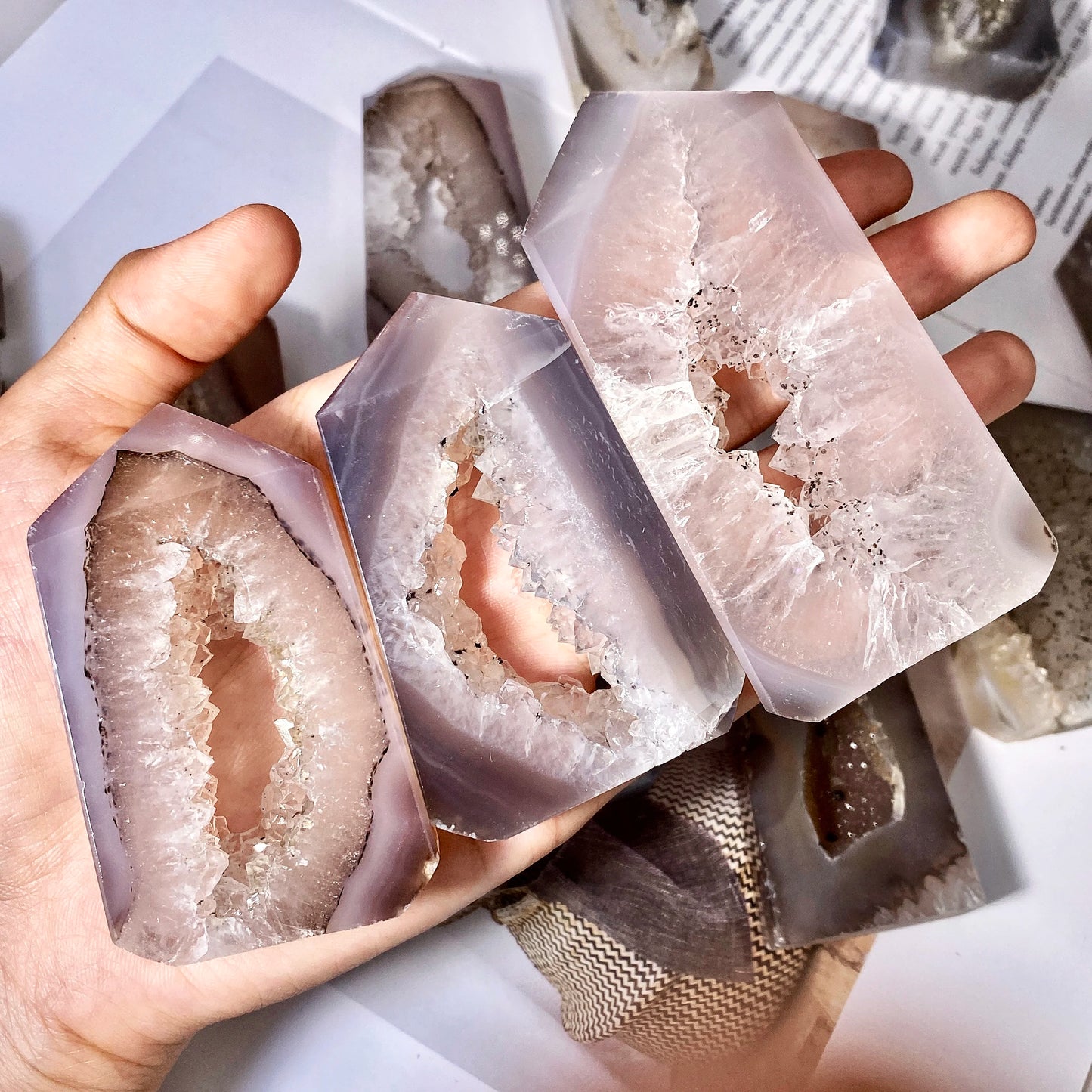 Geode Agate Natural Crystal Point Gemstone