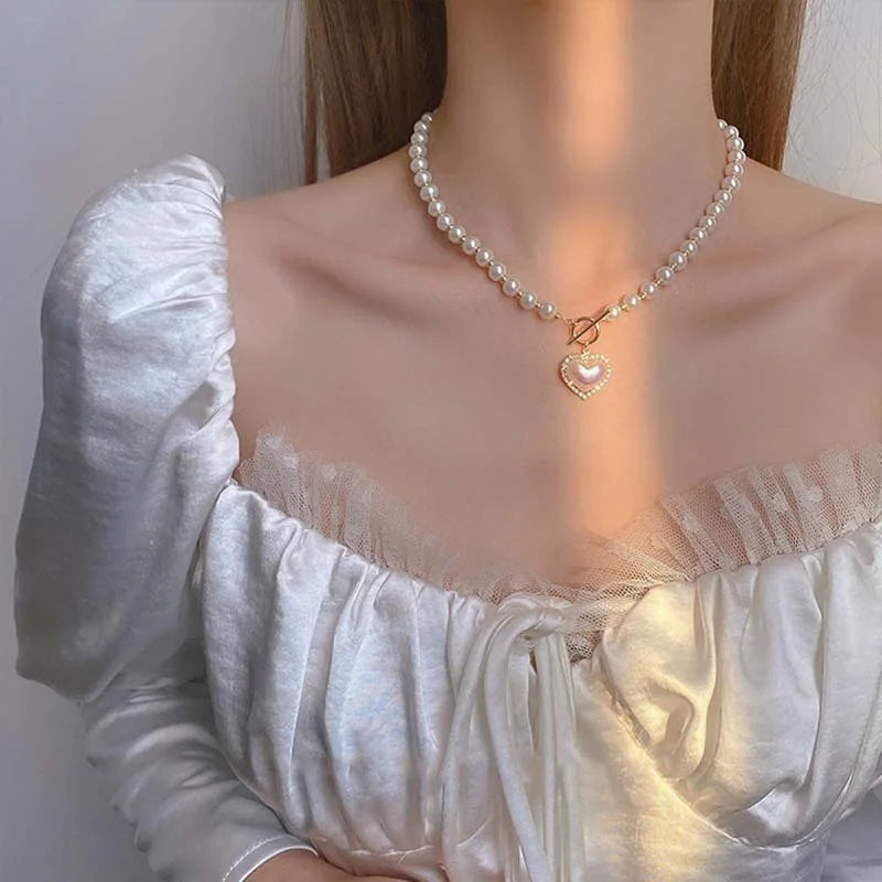 Retro Elegance Pearl Chain Necklace